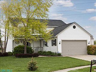 1st image of 1211 Deer Path Ct