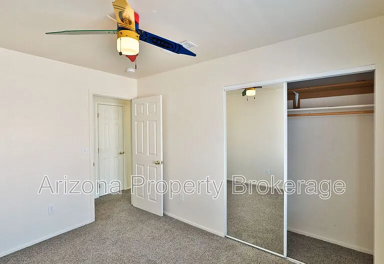 4601 E Scott Ave — Photo 25