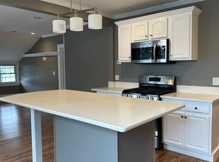 197 Park Pl FLOOR 2, Irvington, NJ 07111