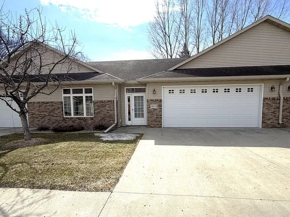 1307 2nd St S Unit B, Moorhead, MN 56560