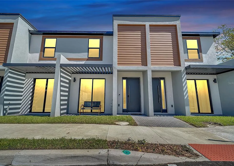 3205 Energy Dr
