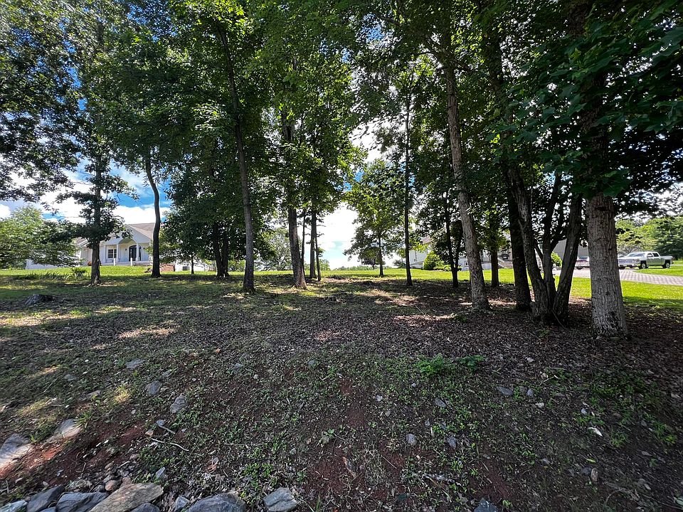 1st image of LOT 4 Pointe O Woods Dr