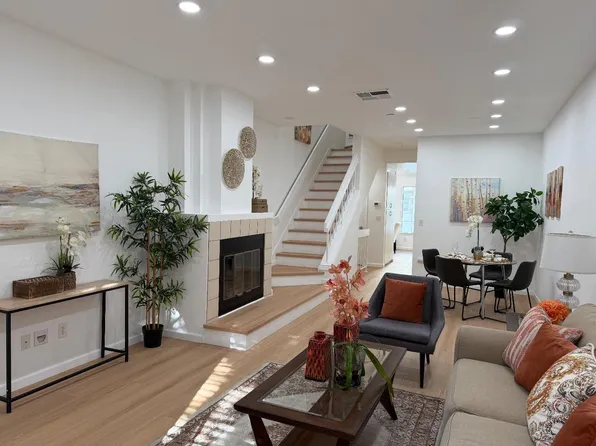 972 Belmont Ter Unit 7, Sunnyvale, CA 94086