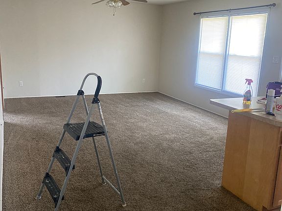 3rd image of 2323 Middleground Dr