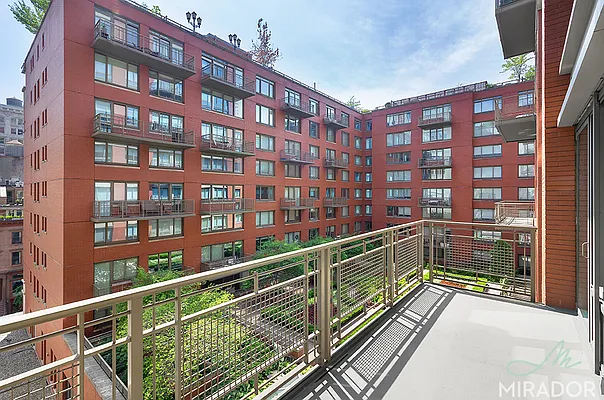 Rented by Mirador Real Estate | media 15