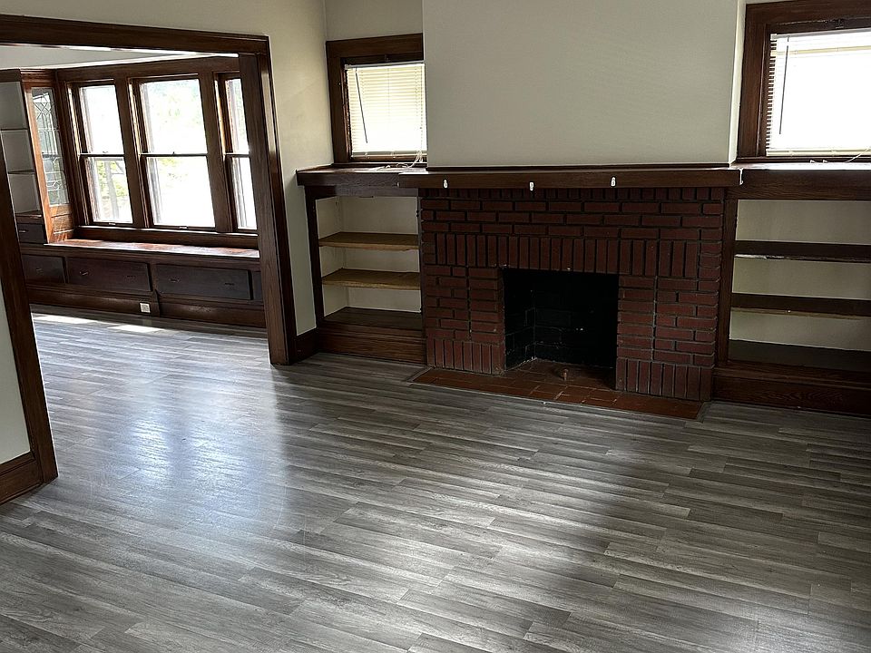 1st image of 10806 Fidelity Ave #2