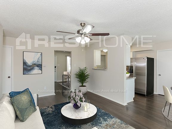 5th image of 1502 Garrett Blvd