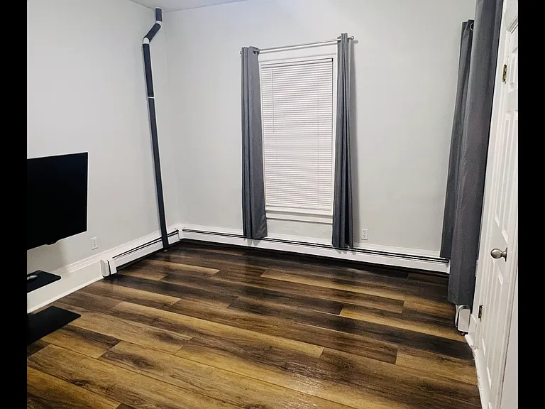 122 Central Ave #1 — Photo 9