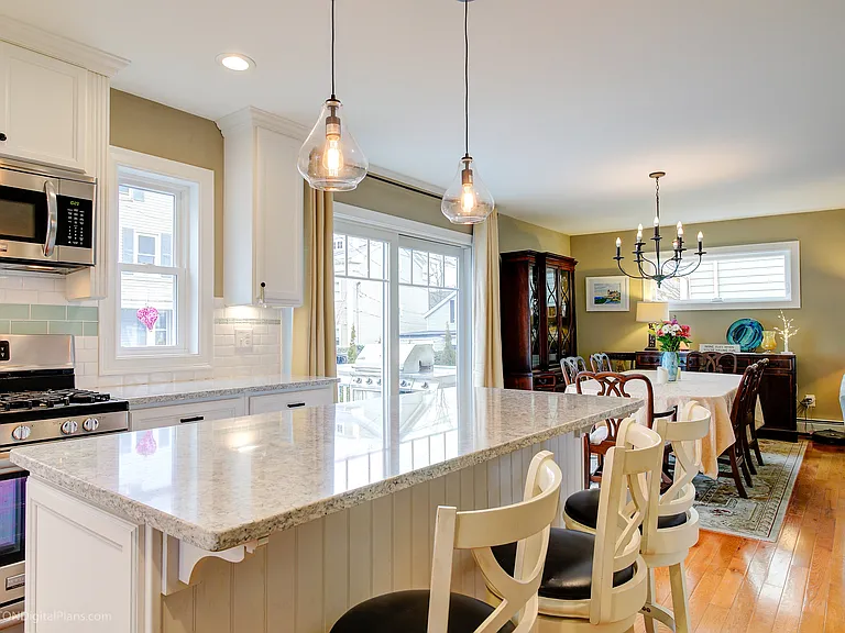 7 Dean Ave — Photo 7
