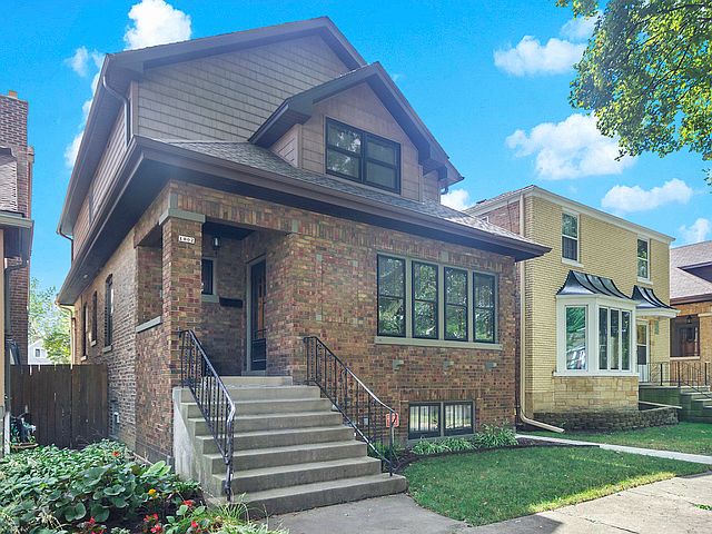 1st image of 1002 Thomas Ave