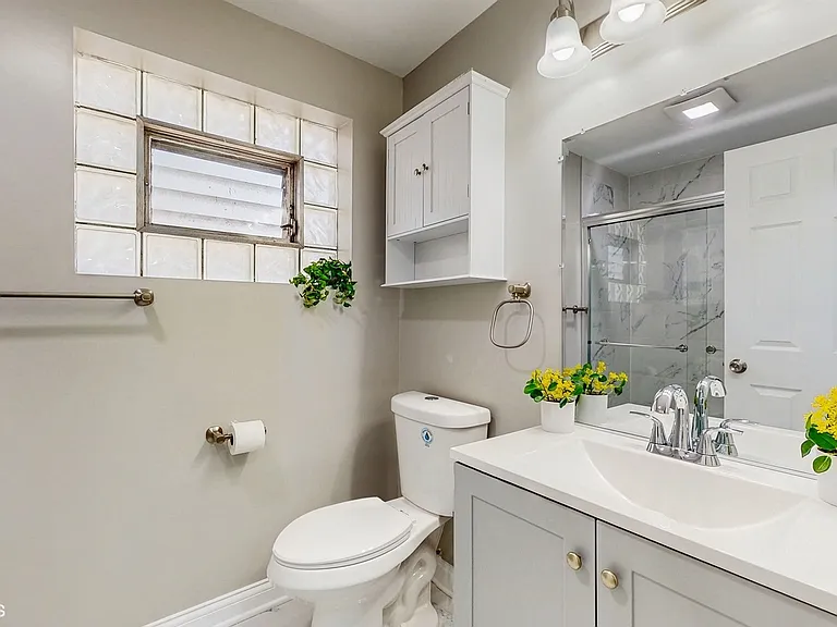 2701 S Hillock Ave #1 — Photo 11