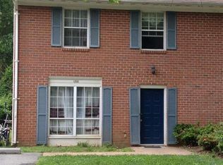 125 Longwood Dr #B, Charlottesville, VA