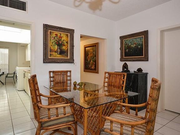 4th image of 830 Greensward Court #107