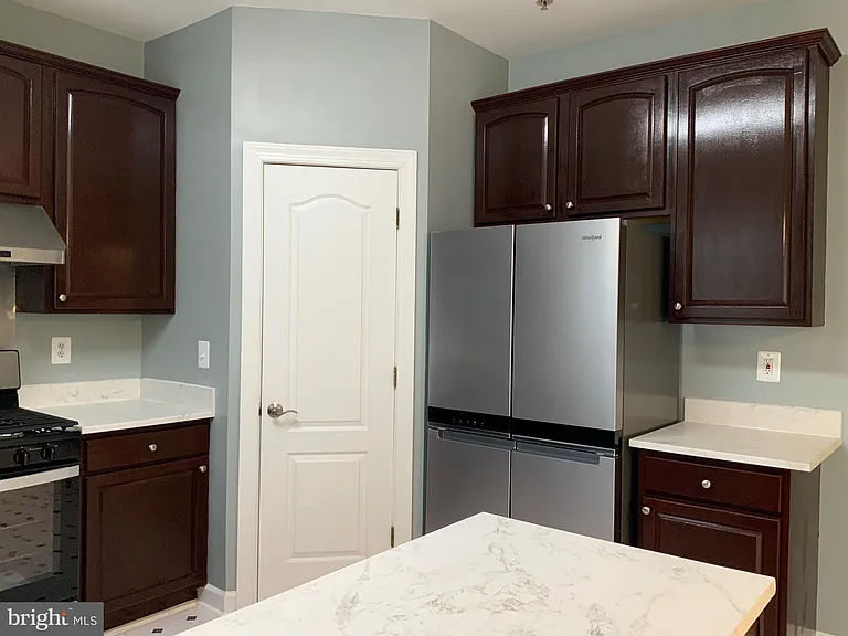 3301 Castle Ridge Cir #36 — Photo 15