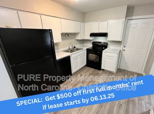 1913 Mereview Ct UNIT 30, Charlotte, NC 28210