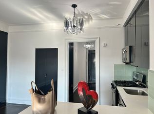 16015 Powells Cove Blvd APT E302, Flushing, NY 11357