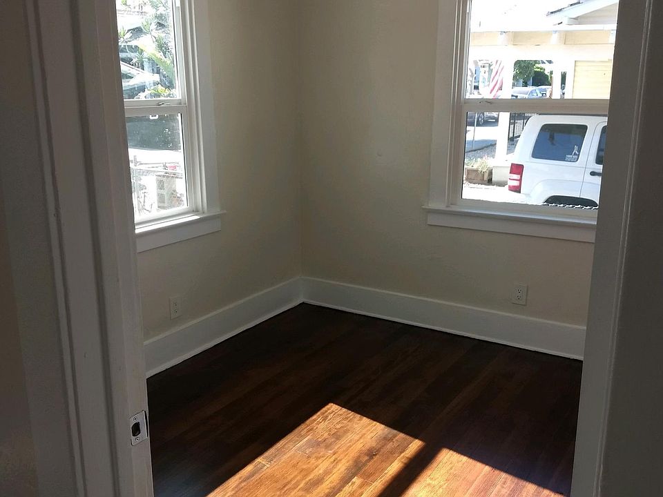 2nd image of 229 Cedar Ct