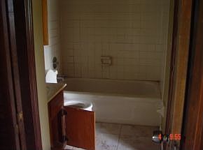 4th image of 650 Dwight Ave SE