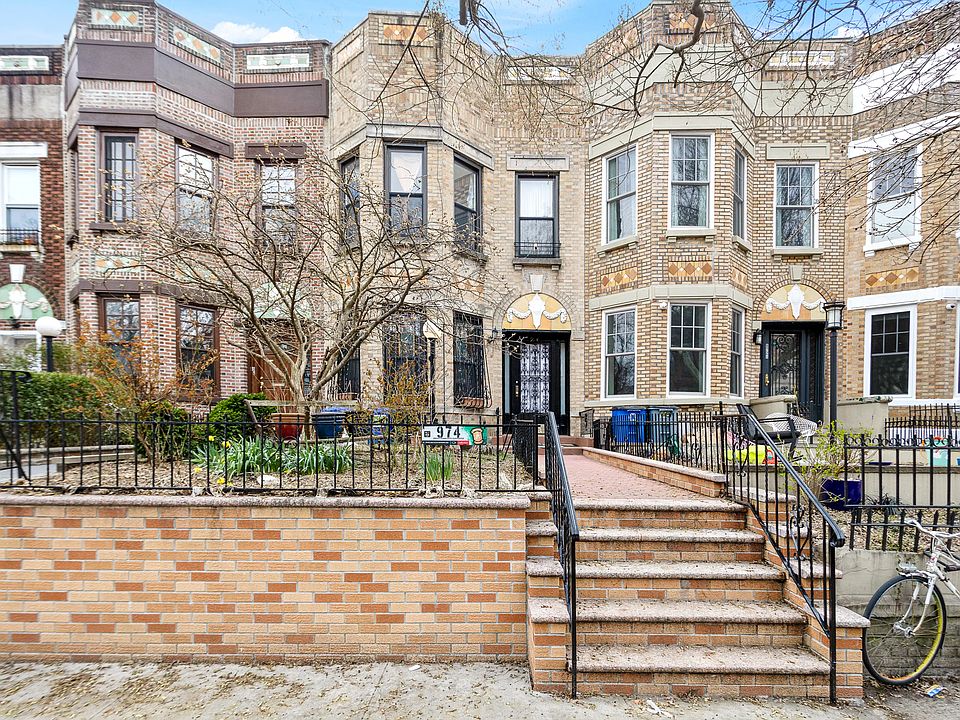 1st image of 974 Saint Johns Pl