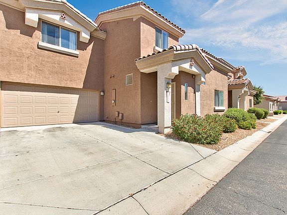 3rd image of 15699 N 79th Ln