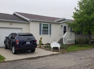 4091 E Nicholas Dr, Cass City, MI 48726