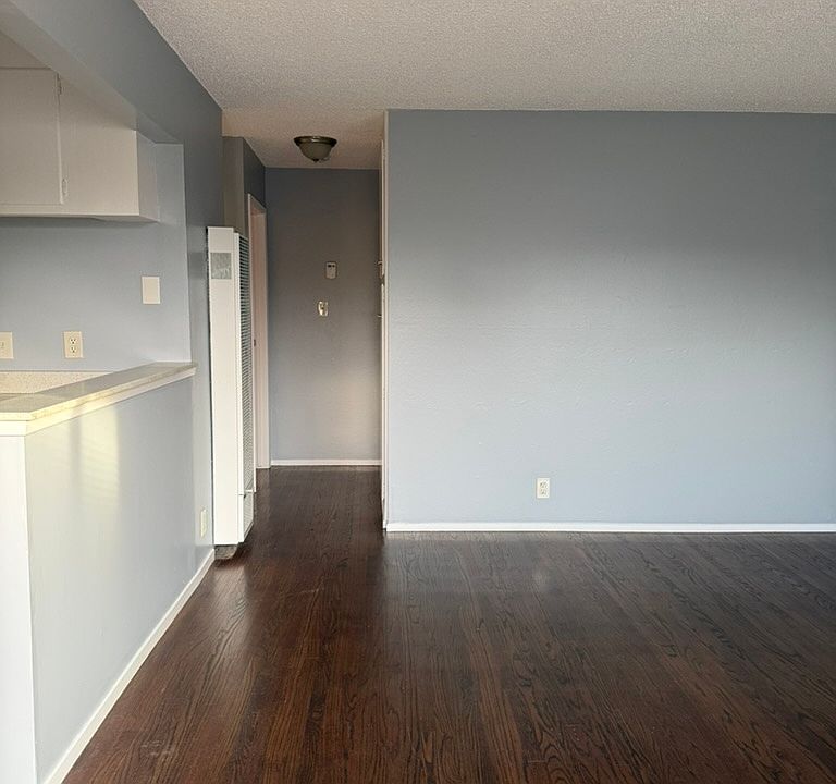 1st image of 3026 23rd Ave #3026