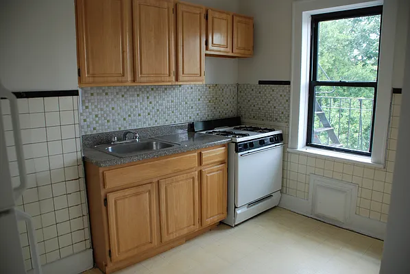Rented by Sorelle Realty Group, LLC | media 27