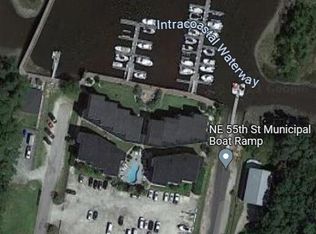 5400 E Yacht Dr APT A6, Oak Island, NC 28465