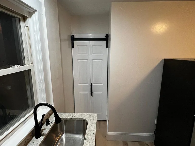 52 Woodhaven Rd — Photo 8