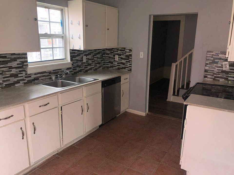 1st image of 3206 Avenue M 1/2 #3206
