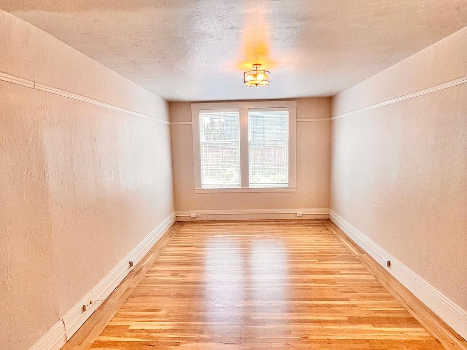 1st image of 371 Waller St #2