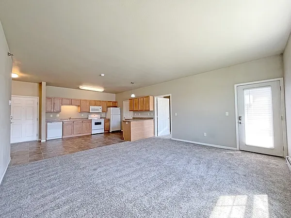 Willow Brooke Lodge Apartments — Photo 18
