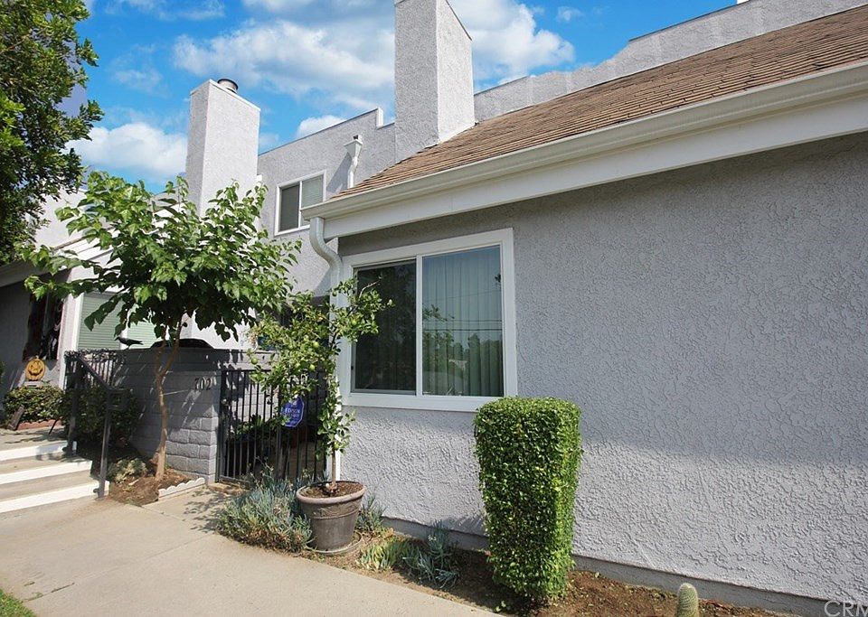 1st image of 11806 Loma Dr APT 702