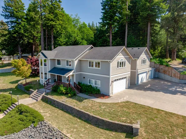 2600 Visser Ct, McKinleyville, CA 95519