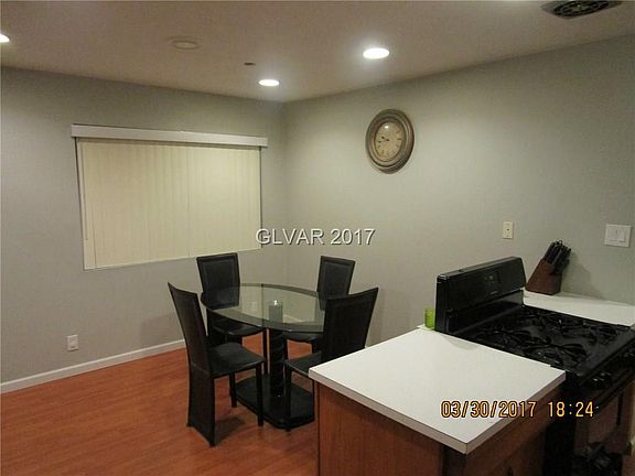 5th image of 3204 Crawford St