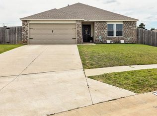 4361 Winding Brk, Harrah, OK 73045