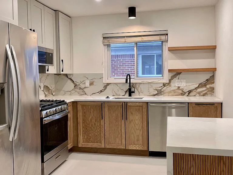 1197 West Blvd — Photo 8