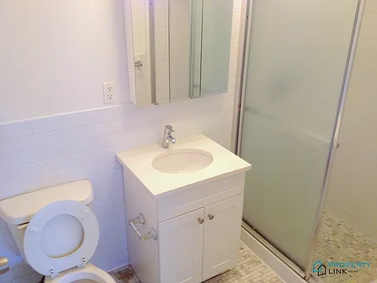 Rented by Property Link Mgmt, LLC | media 51