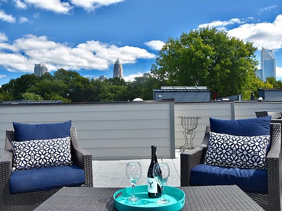 Roof deck with great views of city