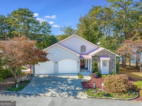 204 Point Place Dr, Westminster, SC 29693