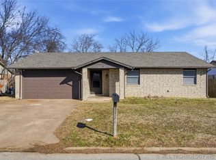 661 E 133rd Pl, Glenpool, OK 74033