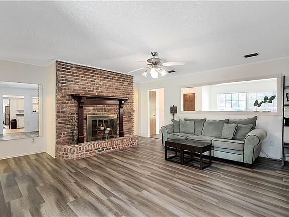 2nd image of 155 Essex Dr