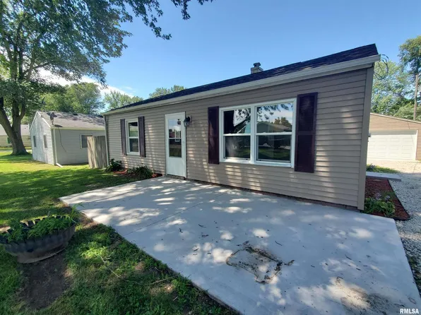 16911 10th Ave N, East Moline, IL 61244