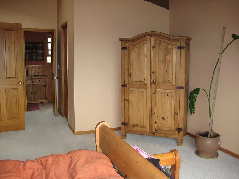 Stirling Dr — Photo 15