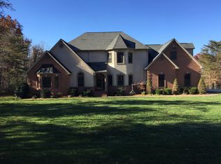 209 Magnolia Ln, Crossville, TN 38555