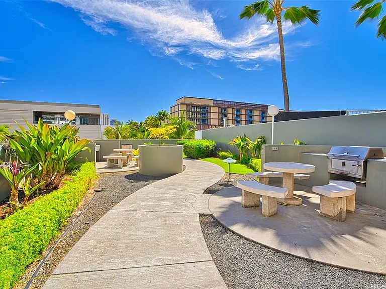 88 Piikoi St #3907F — Photo 35