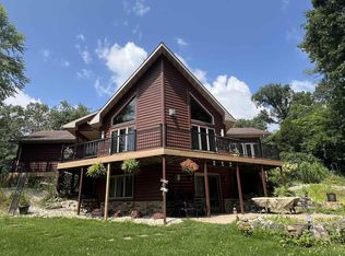 W5192 Airport Rd, New Glarus, WI 53574