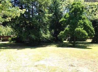 332 Niles Rd SE, Warren, OH 44483