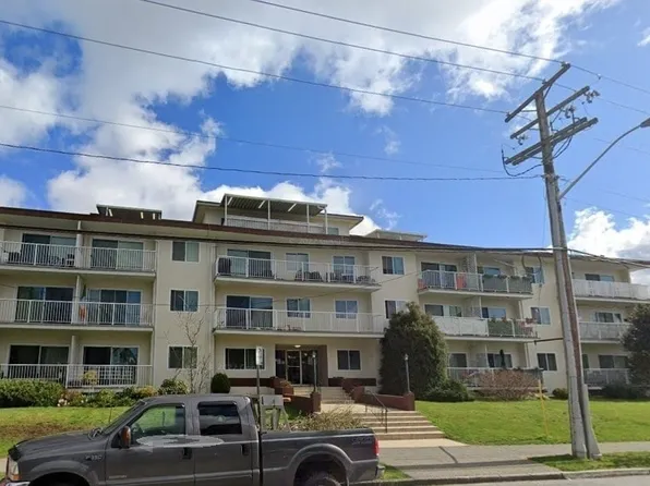 Ash Manor, 409 Ash St, New Westminster, BC V3M 3N1