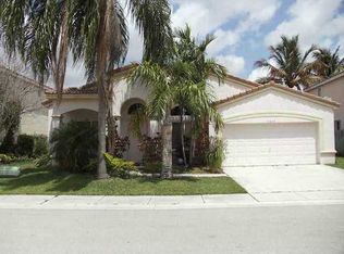 10635 SW 17th Pl, Davie, FL 33324